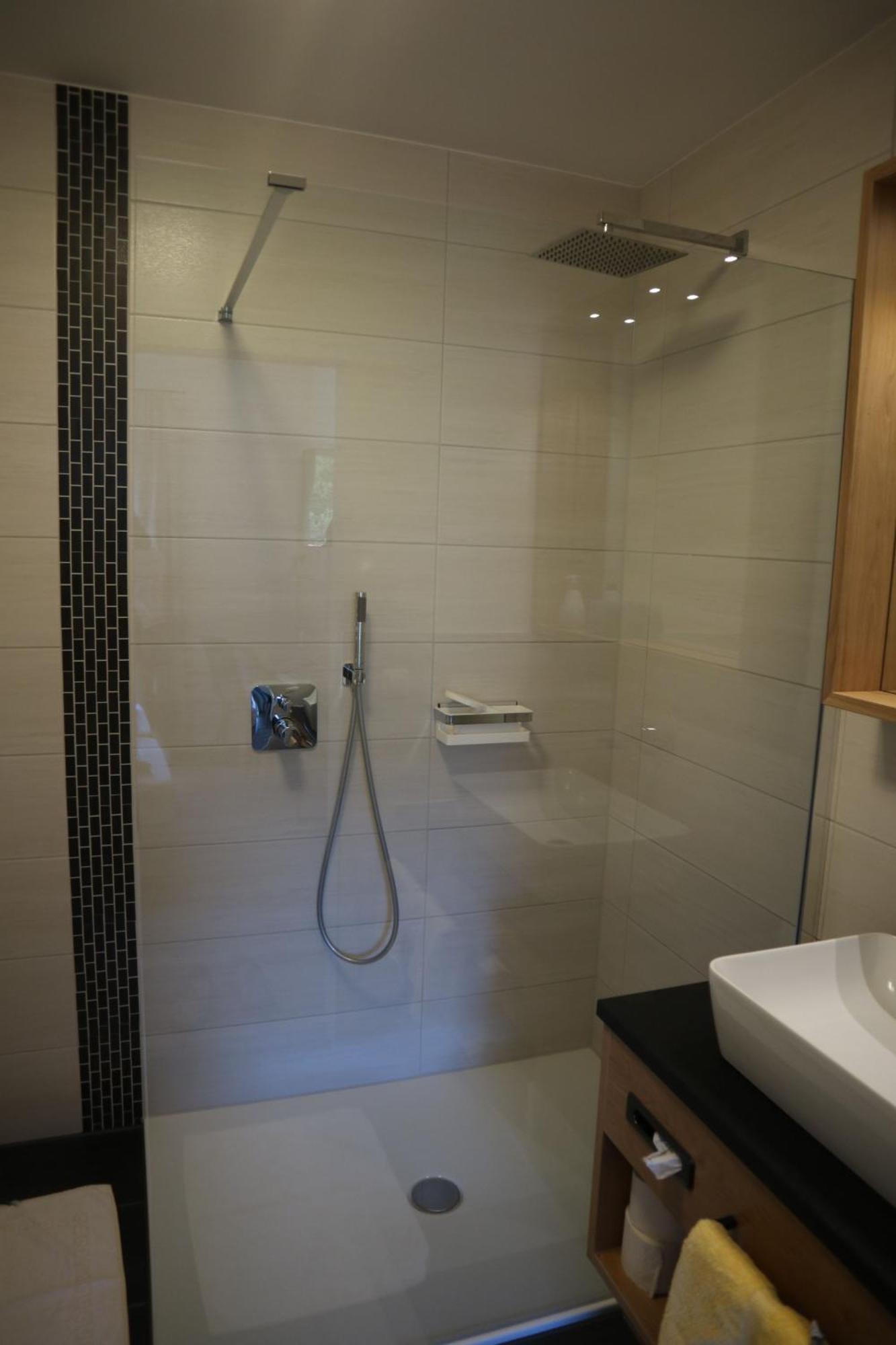Ferienwohnungen Beim Hotel Zur Post, Erlau Erlau  Ngoại thất bức ảnh